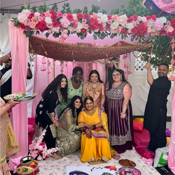 Indian Suit - Picture 3 of 3